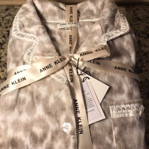 NEW- Anne Klein pajama set